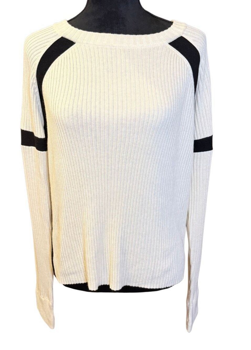 NWT Feel The Piece